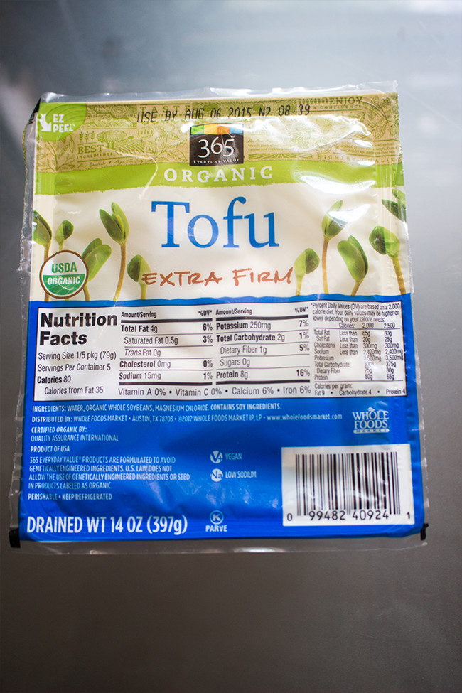 The addition of the Jamaican Jerk Marinade takes this Tofu recipe to another level. Clean-eating-uber-healthy-but-super-yummy-vegan-dinner. Make it today.
