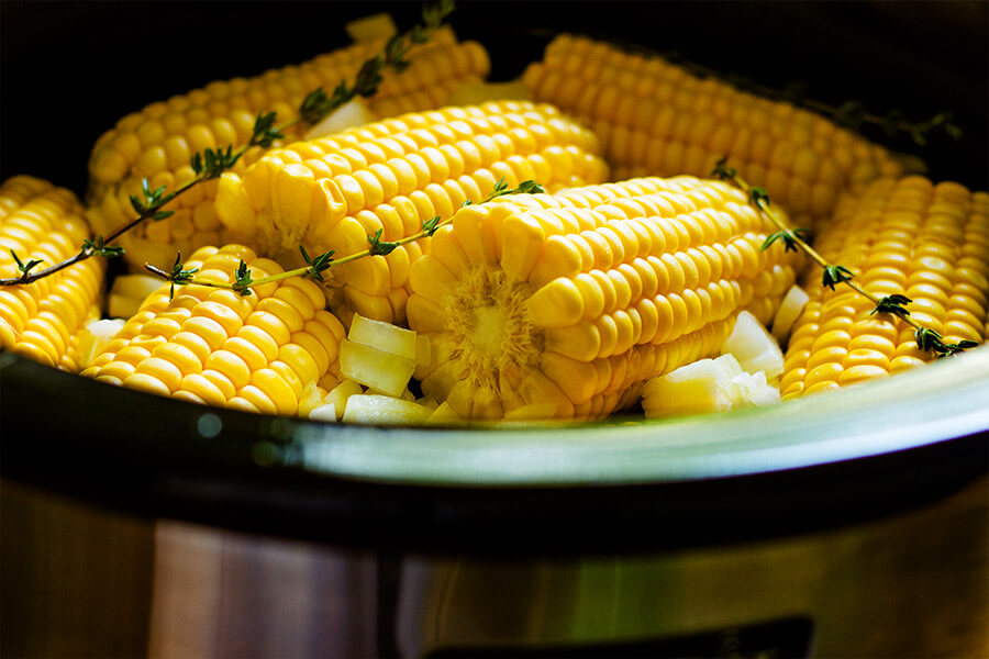This slow-cooker corn on the cob recipe is so easy.Braising the corn in coconut milk ensures that the corn is crisp, juicy and retains its corn flavor.