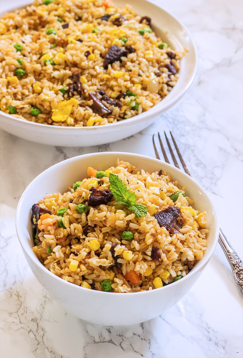 This lamb fried rice is so super easy and a great way to use up left-overs. Super quick and really easy recipe for a quick dinner.