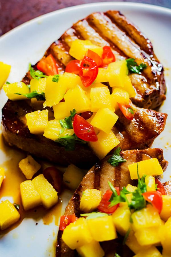 Grilled Tuna Steak with Pineapple Salsa - Cooking Maniac