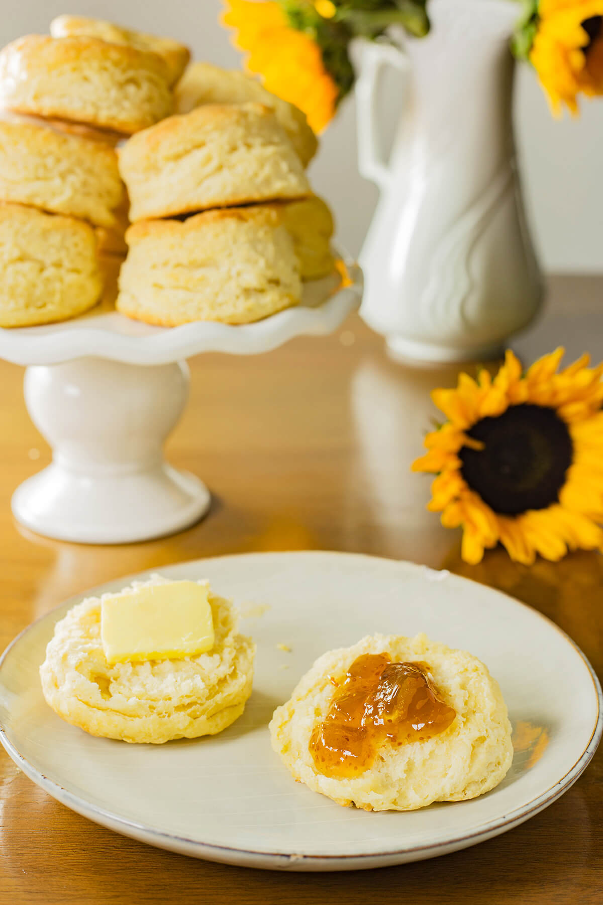 These buttermilk biscuits are flaky on the outside and light and fluffy on the inside- which equals perfection in my book. My grandma's flaky buttermilk biscuits makes the perfect side to any meal.